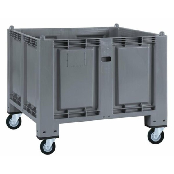 Plastic container with wheels