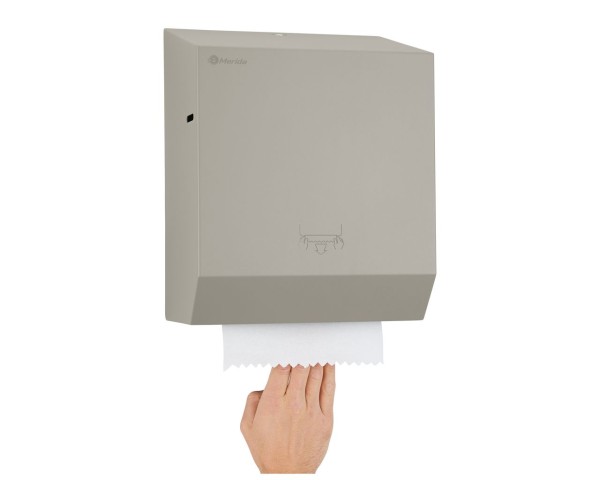 Paper towel dispenser