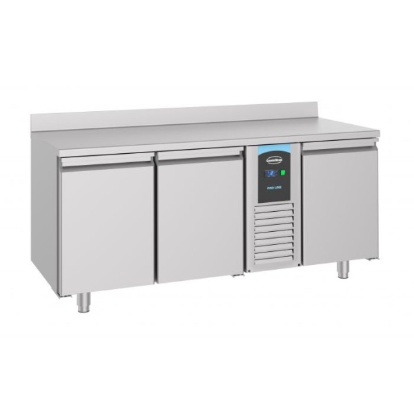 Refrigerated table 700